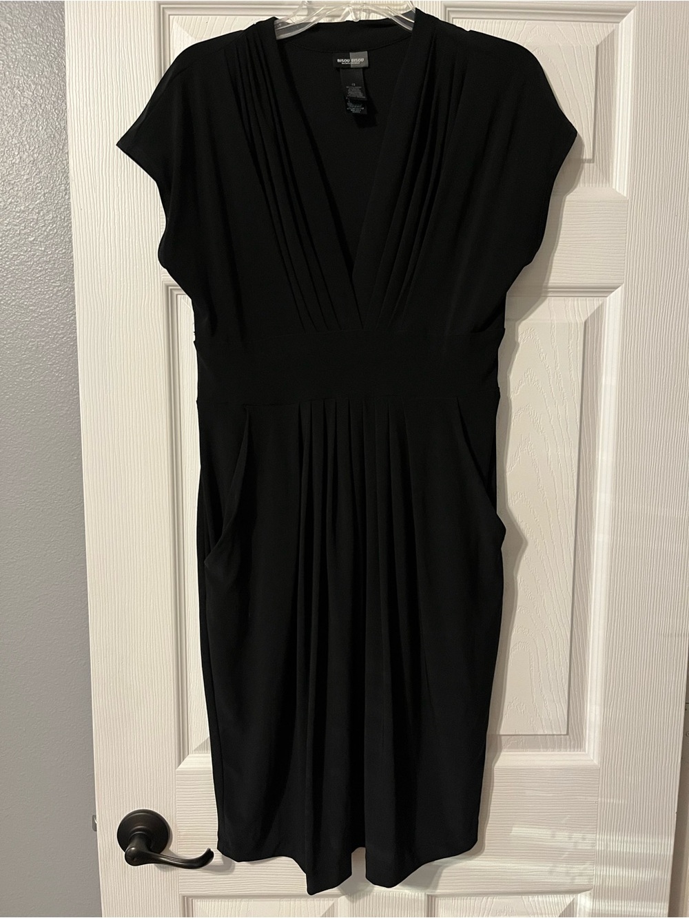 Bisou Bisou Black V-Neck Pleated Women's Dress